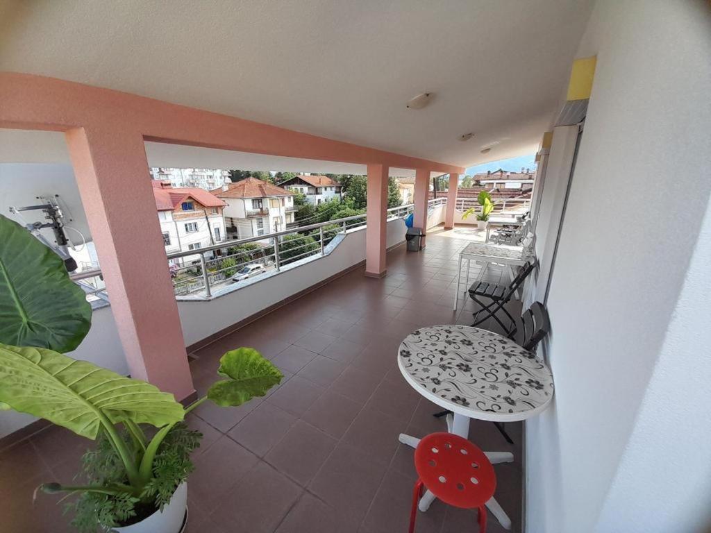 Vila Bolonja Struga Exterior photo
