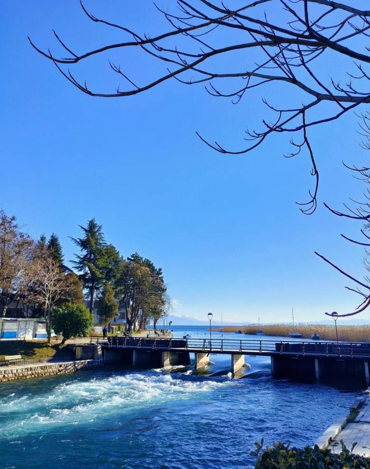 Vila Bolonja Struga Exterior photo